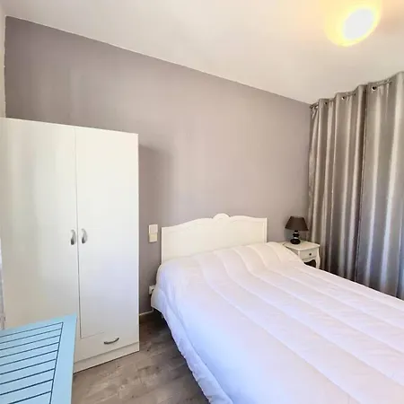 Pour 4 Vue Sur La Marina De Lejlighed *